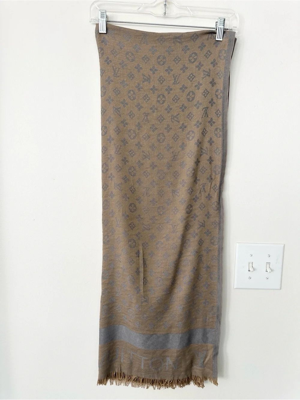 Louis Vuitton Monogram Shine Scarf/Wrap